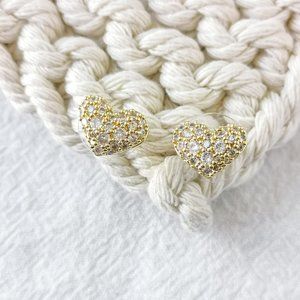 Authentic Kendra Scott Ari - Gold PAVE White Crystal Heart Earrings